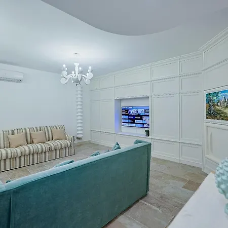 Villa Tra I Due Mari Con *
